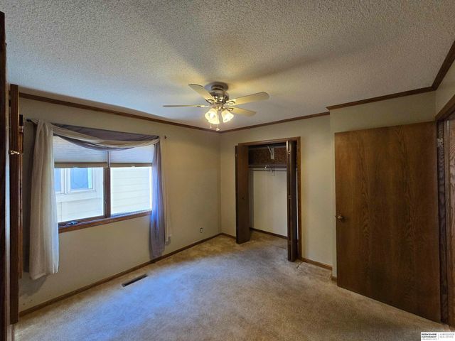 6819 Northridge Road, Lincoln, NE 68516