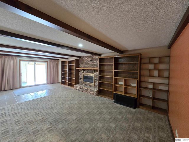 6819 Northridge Road, Lincoln, NE 68516