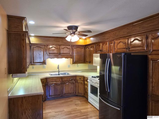 6819 Northridge Road, Lincoln, NE 68516