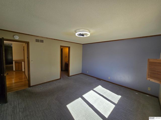 6819 Northridge Road, Lincoln, NE 68516