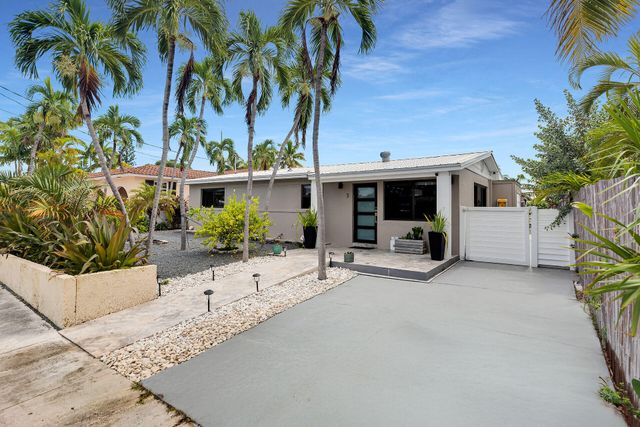 3 Aster Terrace, Key Haven, FL 33040