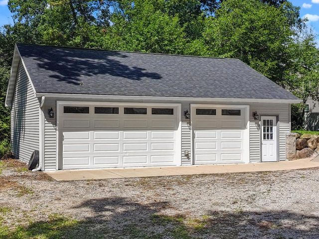 N3341 Iris ROAD, Lake Geneva, WI 53147