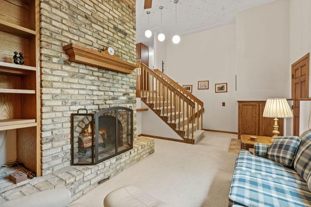 6041 Sumter Place N, New Hope, MN 55428