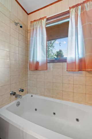 6041 Sumter Place N, New Hope, MN 55428