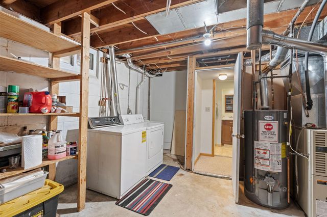 6041 Sumter Place N, New Hope, MN 55428