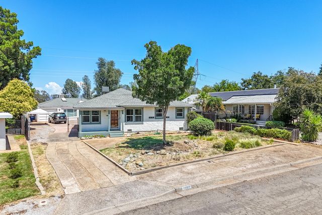 1550 Barbara Road, Redding, CA 96003