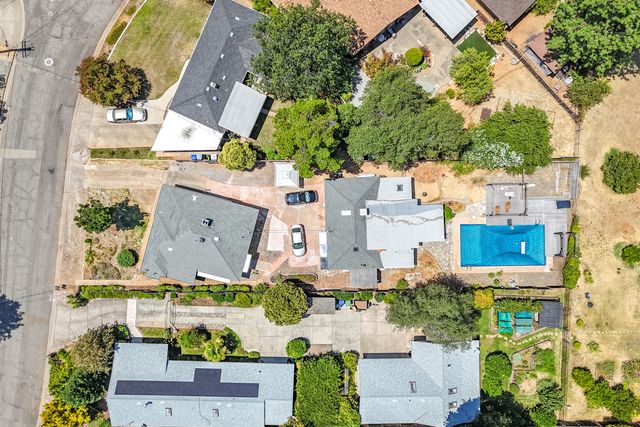 1550 Barbara Road, Redding, CA 96003