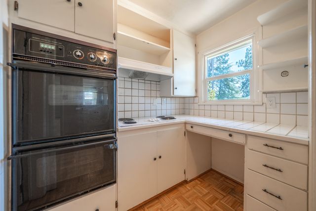 1550 Barbara Road, Redding, CA 96003