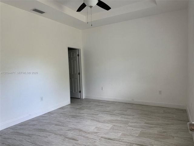 1240 Columbus Boulevard B, Fort Myers, FL 33913