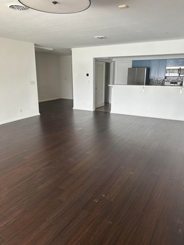 704 NE 20th Avenue, Fort Lauderdale, FL 33304