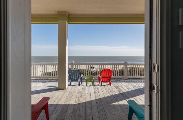 843 S Jack Road, Crystal Beach, TX 77650