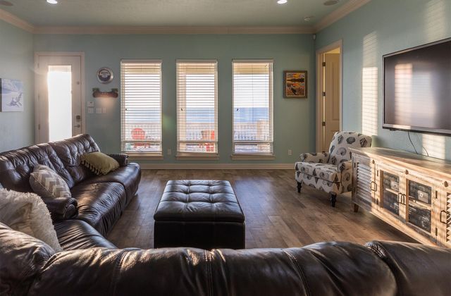 843 S Jack Road, Crystal Beach, TX 77650