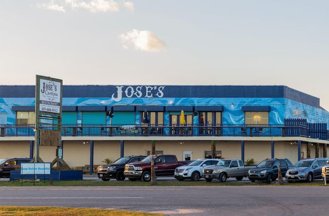843 S Jack Road, Crystal Beach, TX 77650