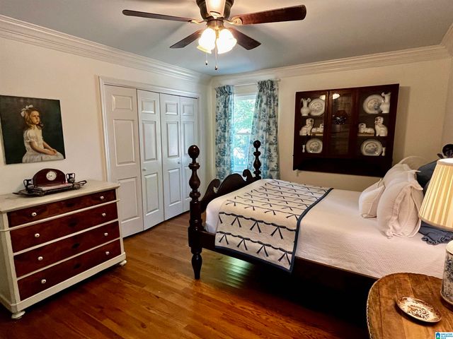 5440 CALDWELL MILL ROAD, Birmingham, AL 35242