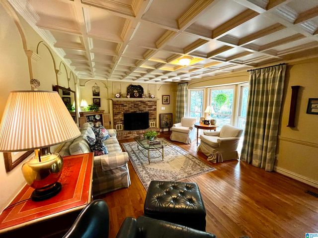 5440 CALDWELL MILL ROAD, Birmingham, AL 35242