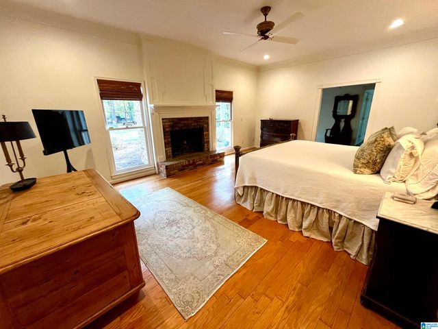 5440 CALDWELL MILL ROAD, Birmingham, AL 35242