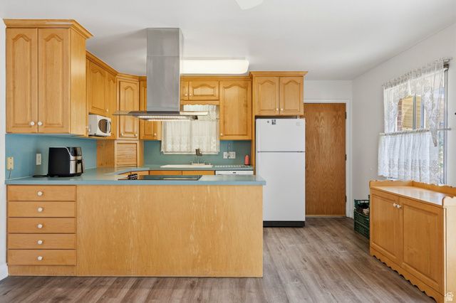 188 E 9140 S, Sandy, UT 84070
