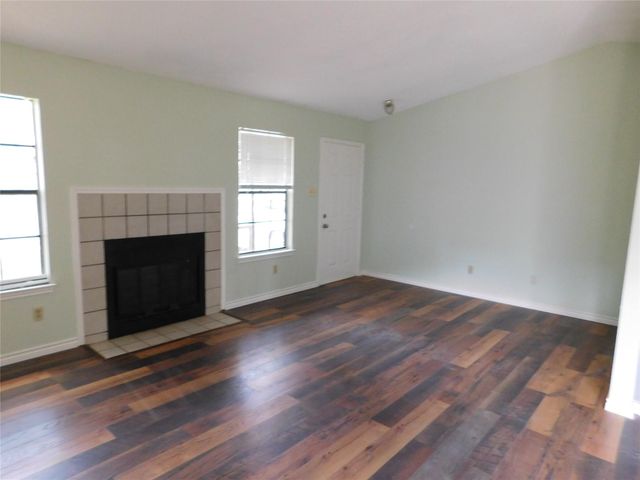 8743 Birmingham DR, Austin, TX 78748