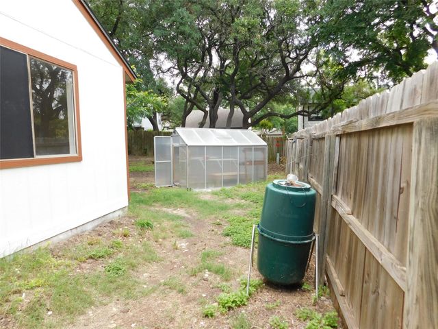 8743 Birmingham DR, Austin, TX 78748