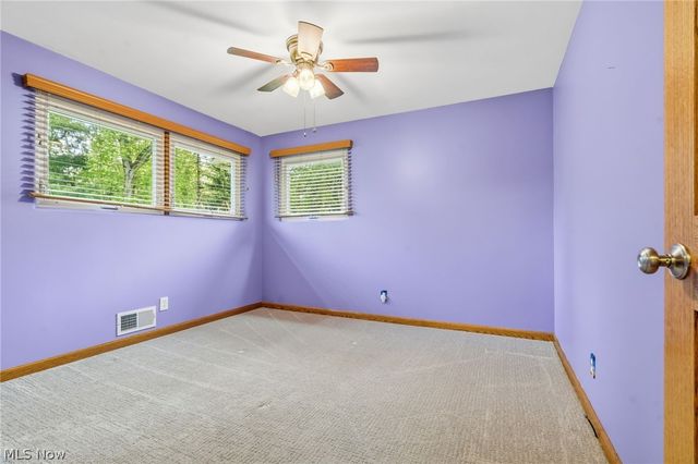 910 Marquardt Avenue NW, North Canton, OH 44720