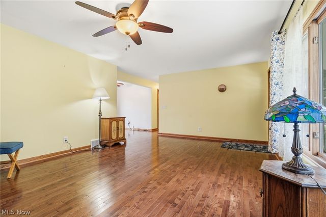 910 Marquardt Avenue NW, North Canton, OH 44720