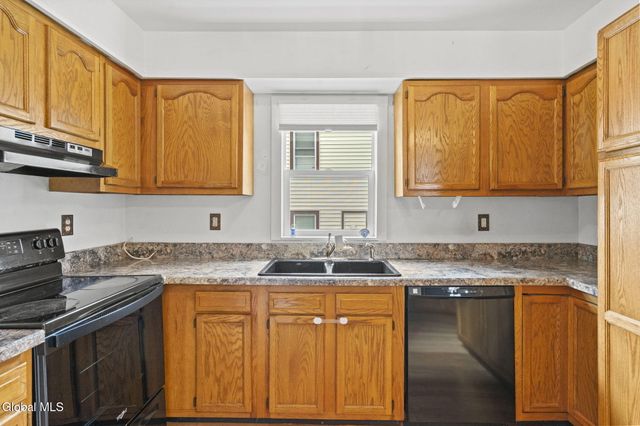 21 Lansing Avenue, Troy, NY 12180