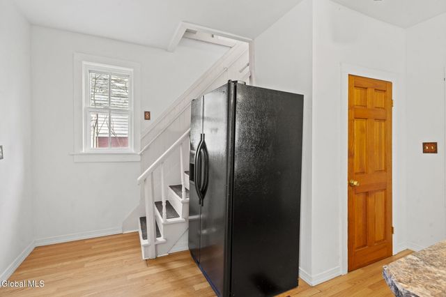 21 Lansing Avenue, Troy, NY 12180