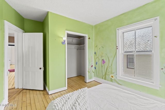 21 Lansing Avenue, Troy, NY 12180