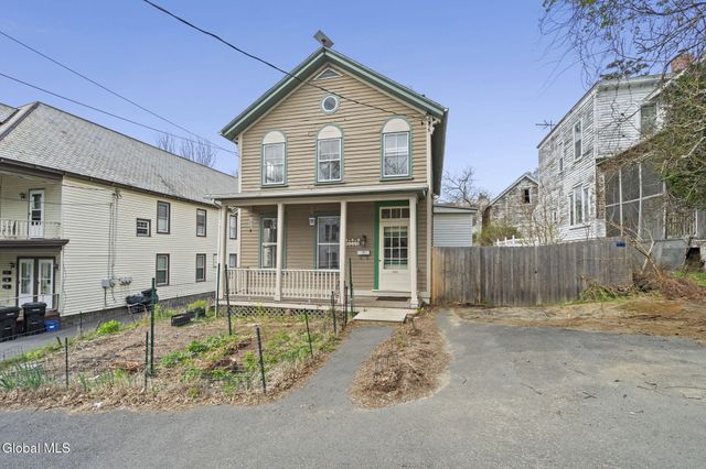21 Lansing Avenue, Troy, NY 12180