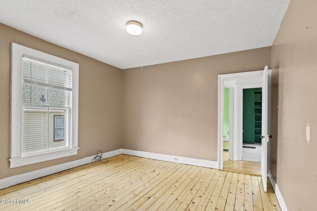 21 Lansing Avenue, Troy, NY 12180