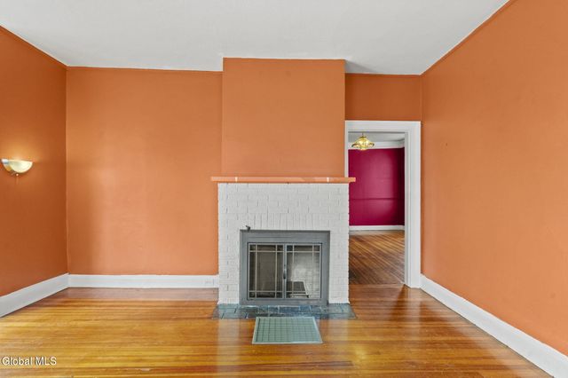21 Lansing Avenue, Troy, NY 12180