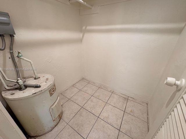 3255 W Flagler St 1, Miami, FL 33135