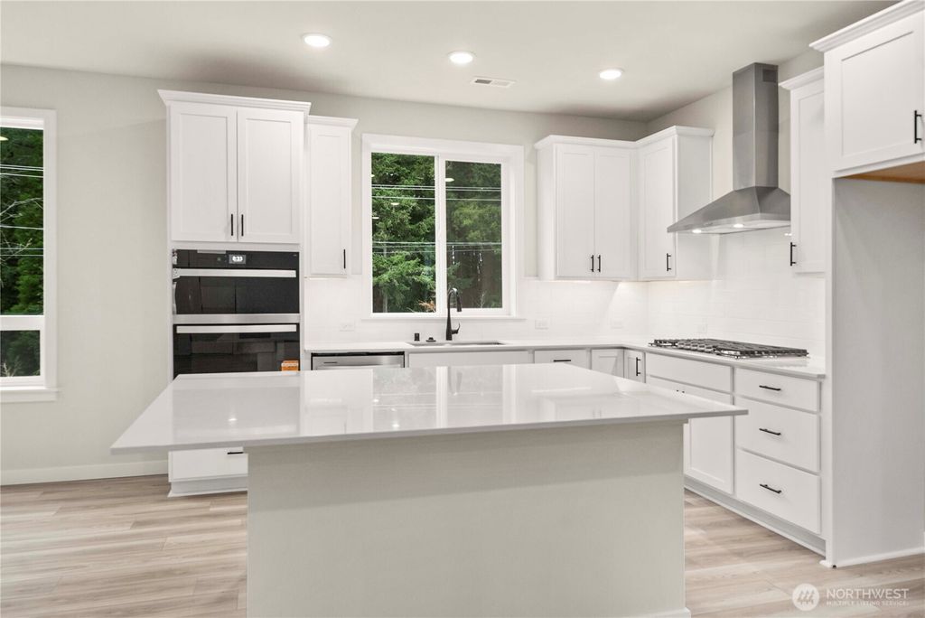 3994 Flat Top Drive, Bremerton, WA 98312