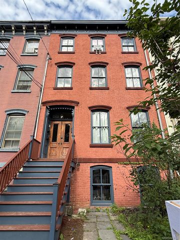 168 Lander 3, Newburgh, NY 12550