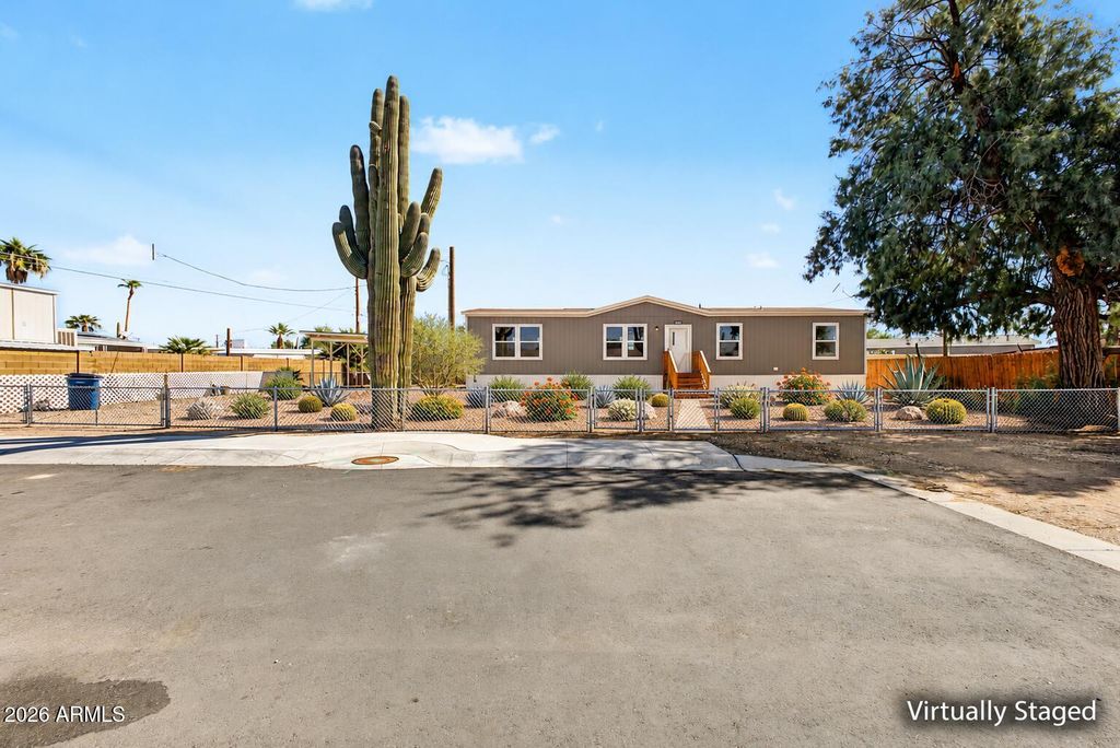 515 N DESERT VIEW Drive, Apache Junction, AZ 85120 — photo 2