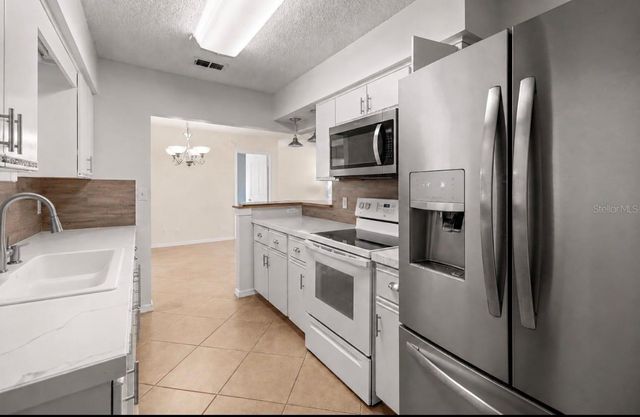 10358 SE 178 PLACE, Summerfield, FL 34491