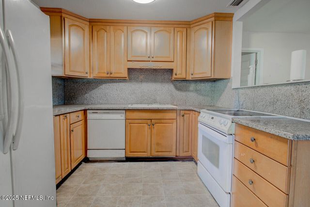 5959 BUCKLEY Drive, Jacksonville, FL 32244