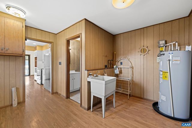 1753 NORTH LAKESHORE DR, Louisa, VA 23093