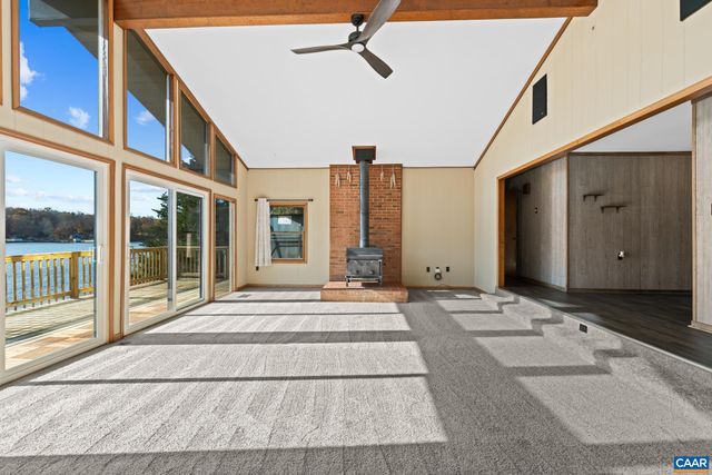 1753 NORTH LAKESHORE DR, Louisa, VA 23093