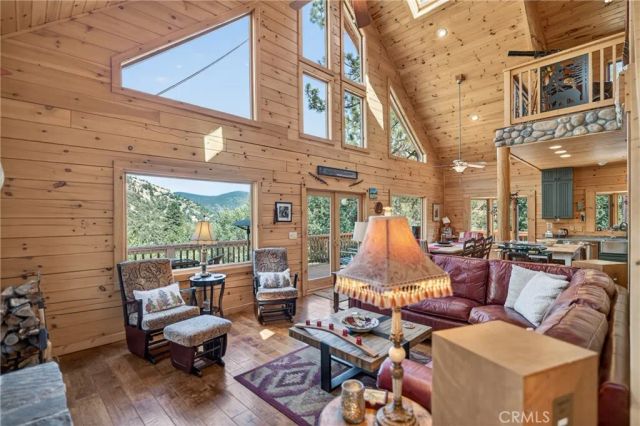 15817 Edgewood Way, Pine Mountain Club, CA 93222