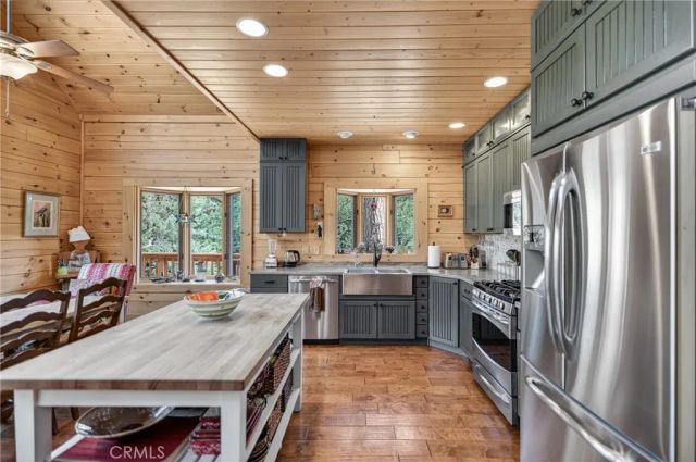 15817 Edgewood Way, Pine Mountain Club, CA 93222