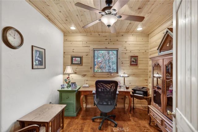 15817 Edgewood Way, Pine Mountain Club, CA 93222