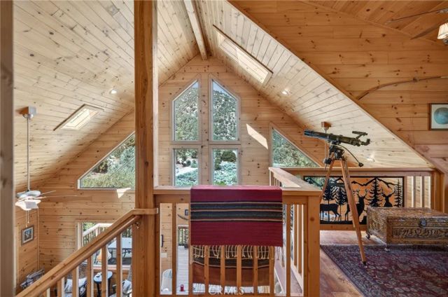 15817 Edgewood Way, Pine Mountain Club, CA 93222