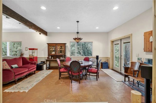 15817 Edgewood Way, Pine Mountain Club, CA 93222