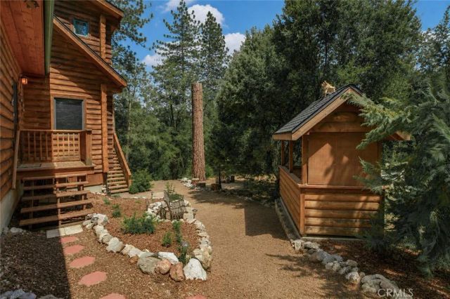15817 Edgewood Way, Pine Mountain Club, CA 93222