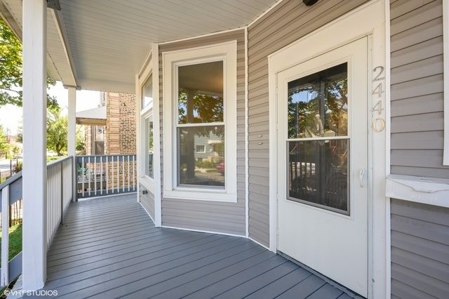 2440 N Central Park Avenue 2, Chicago, IL 60647
