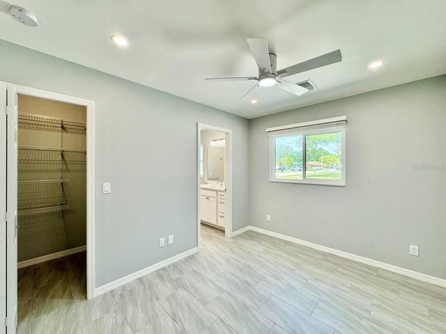 4306 PORPOISE DRIVE A, Tampa, FL 33617