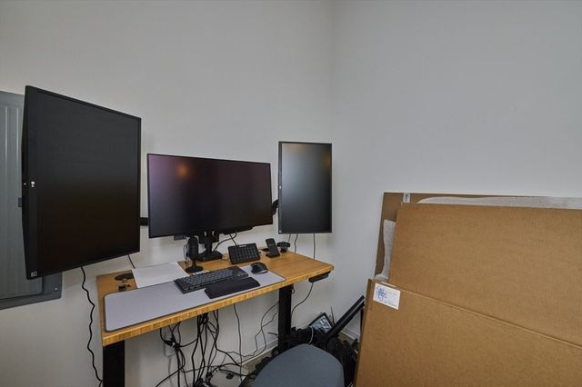 251 Heath St 407, Boston, MA 02130