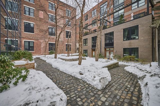 251 Heath St 407, Boston, MA 02130