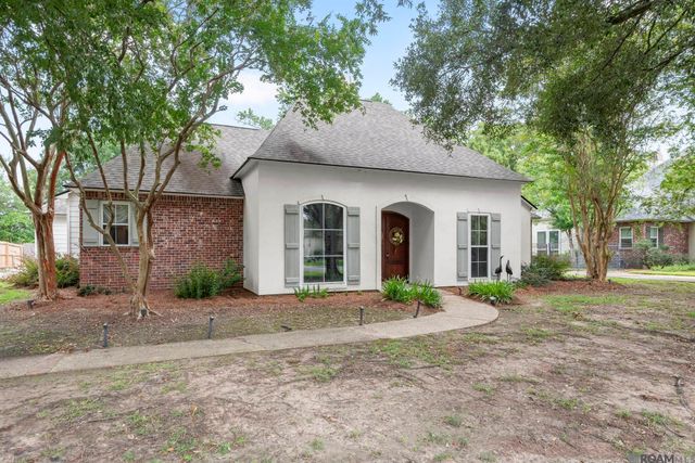 6318 Riverbrook Dr, Baton Rouge, LA 70820
